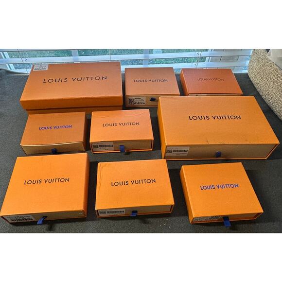 🧡 Louis Vuitton Gift Box Lot – 9pcs of Pure Luxury Vibes 🧡 - Picture 3 of 3